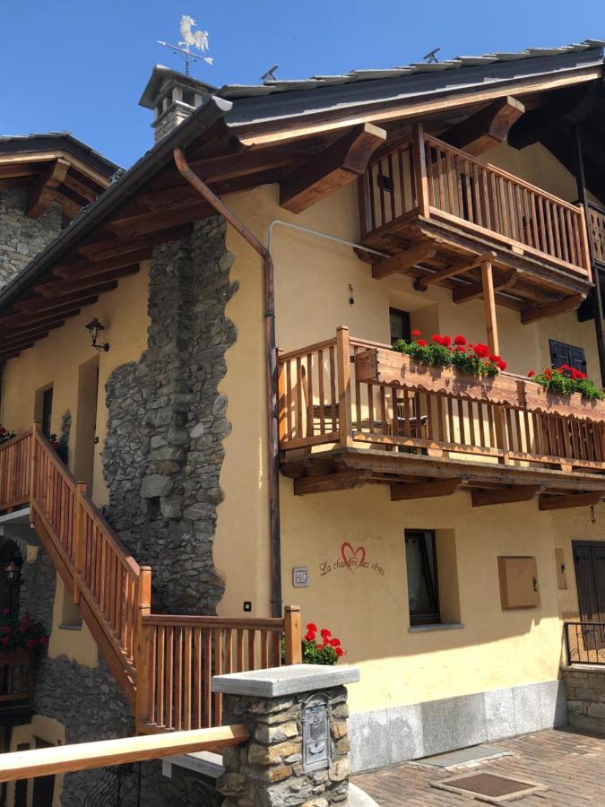 La Chambre Des Reves Aosta Exterior foto